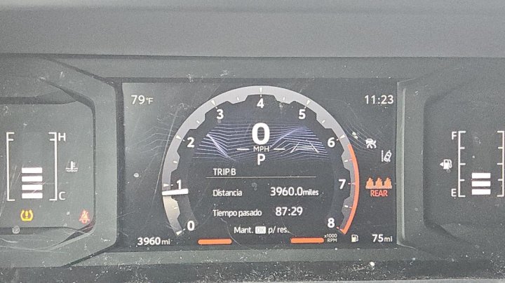 Toyota TACOMA  2024