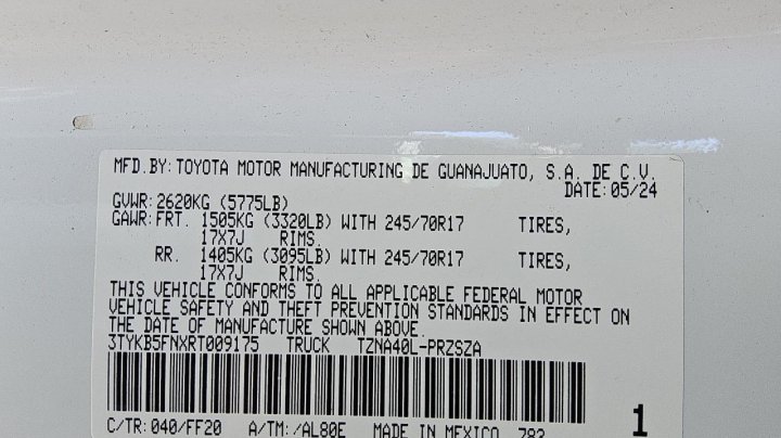 Toyota TACOMA  2024
