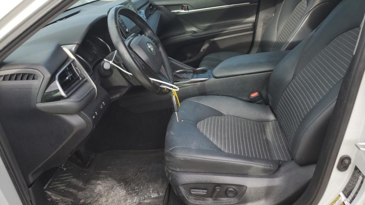 Toyota Camry  2023