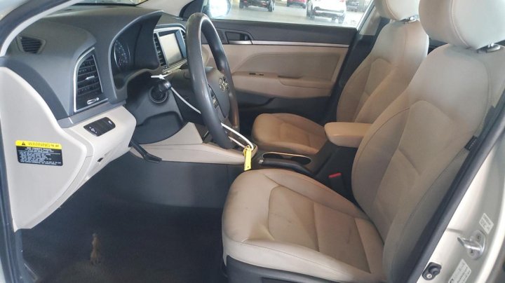 Hyundai Elantra  2017