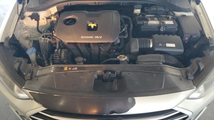 Hyundai Elantra  2017