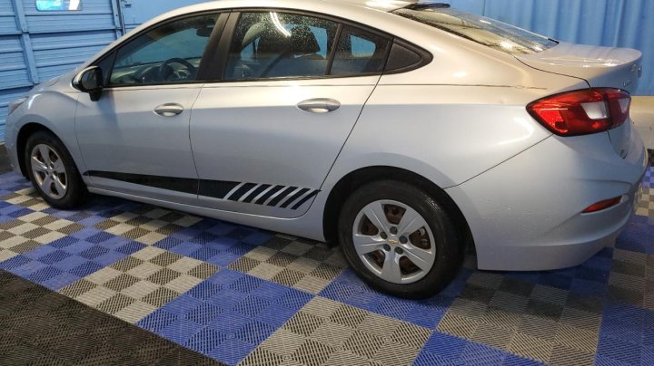 Chevrolet CRUZE  2018