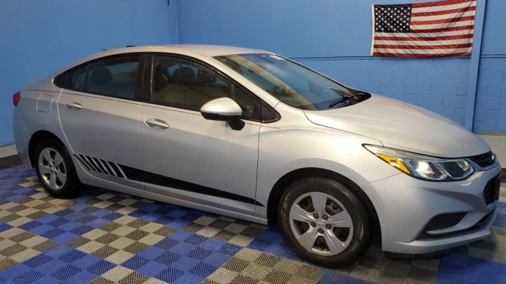 Chevrolet CRUZE  2018