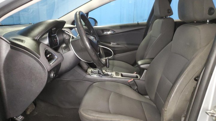 Chevrolet CRUZE  2018