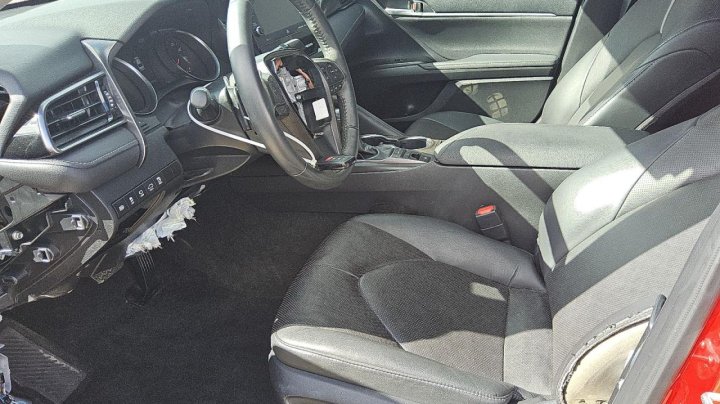 Toyota Camry  2023