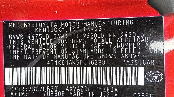 Toyota Camry  2023