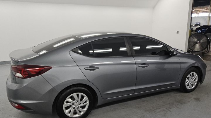 Hyundai Elantra  2019