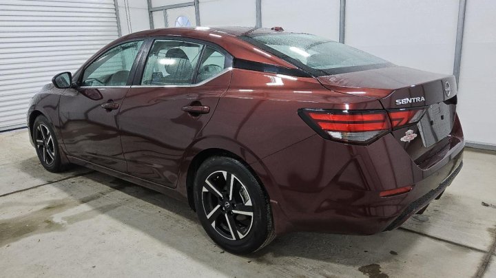 Nissan Sentra  2025
