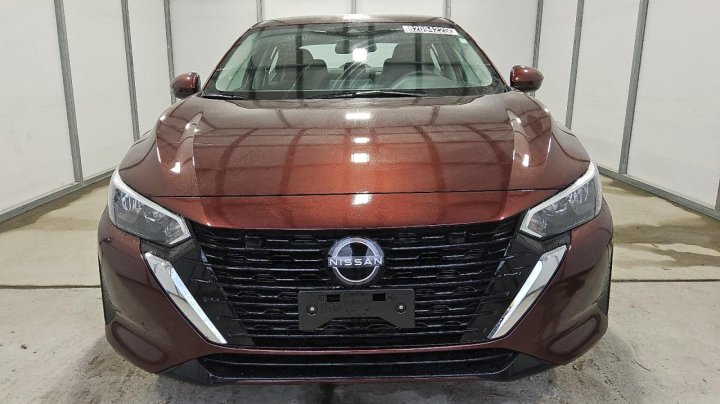 Nissan Sentra  2025