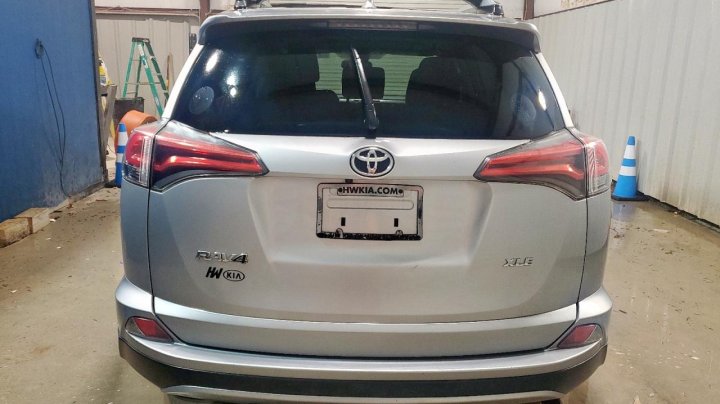 Toyota RAV4  2017