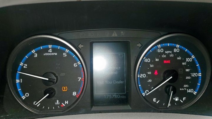 Toyota RAV4  2017