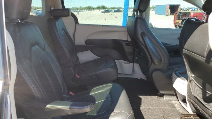 CHRYSLER Pacifica  2018