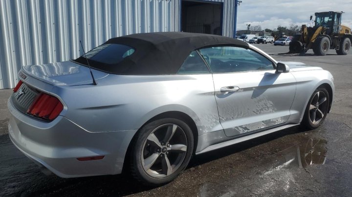 Ford MUSTANG  2016
