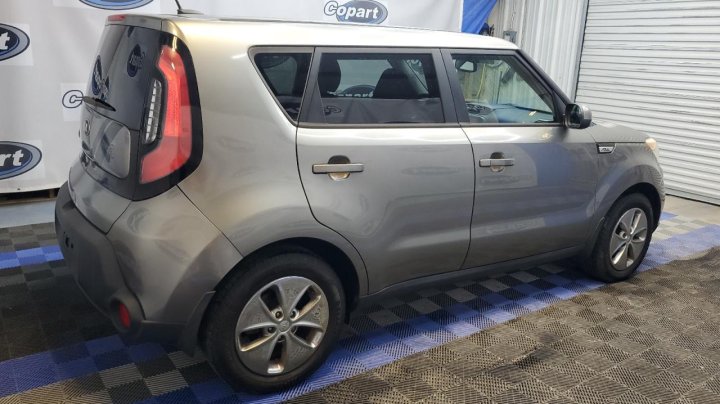 KIA Soul  2015