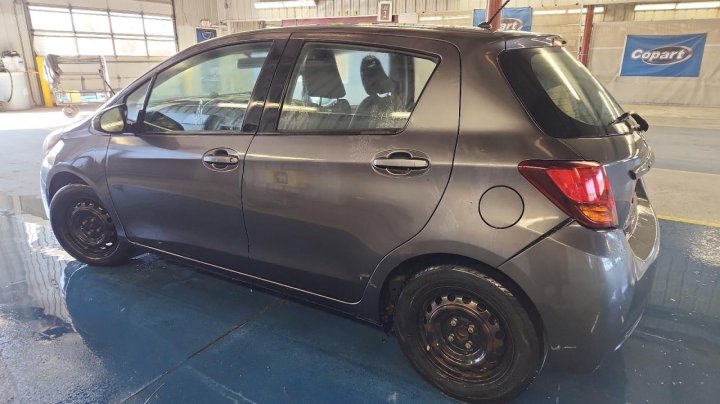 Toyota YARIS  2016