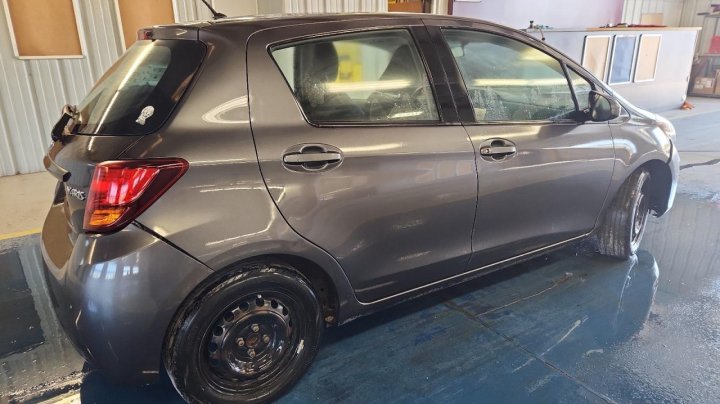 Toyota YARIS  2016