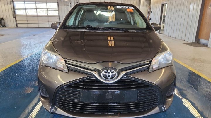 Toyota YARIS  2016