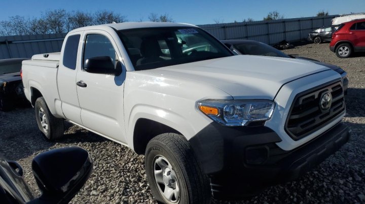 Toyota TACOMA  2019