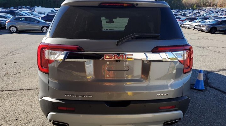 GMC Acadia  2021
