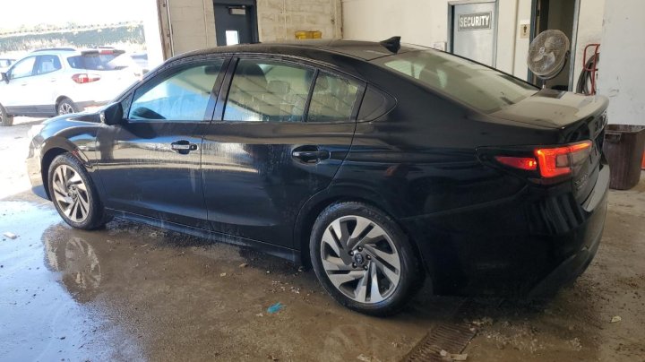 Subaru Legacy  2023