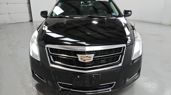 Cadillac XTS  2017