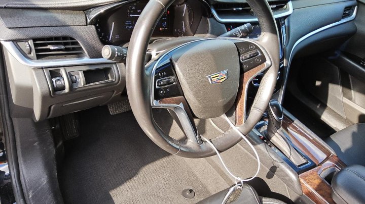 Cadillac XTS  2017