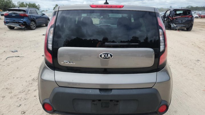 KIA Soul  2015