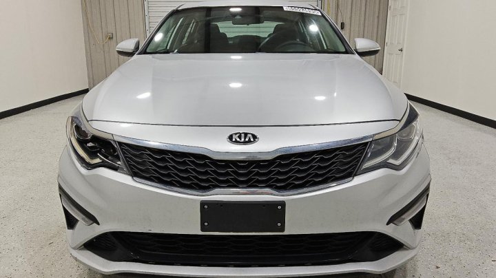KIA Optima  2019