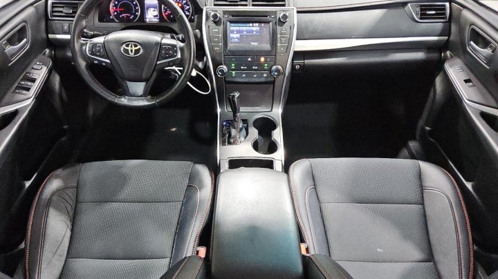 Toyota Camry  2016
