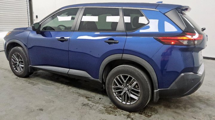 Nissan ROGUE  2021