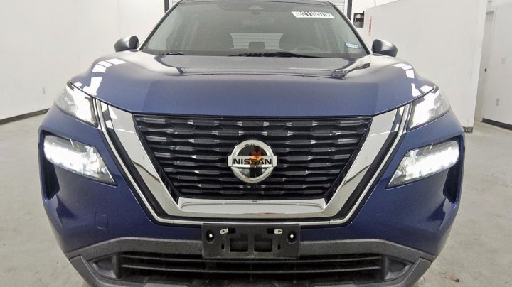 Nissan ROGUE  2021