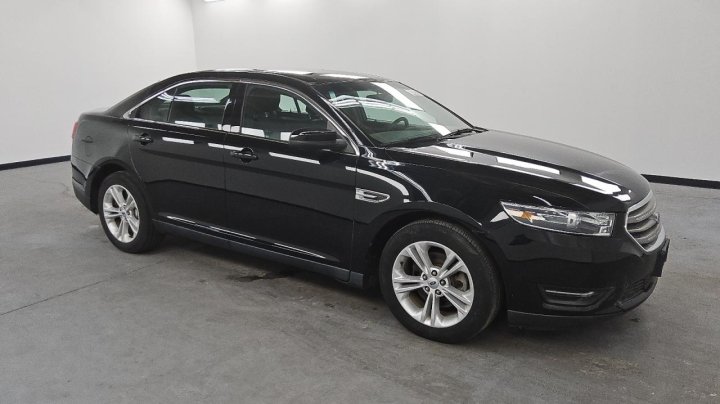 Ford TAURUS  2018