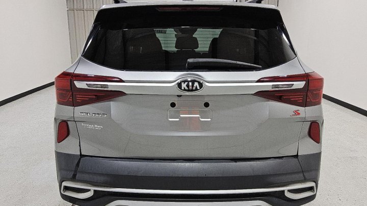 KIA Seltos  2021