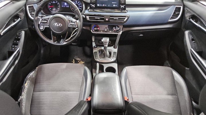 KIA Seltos  2021