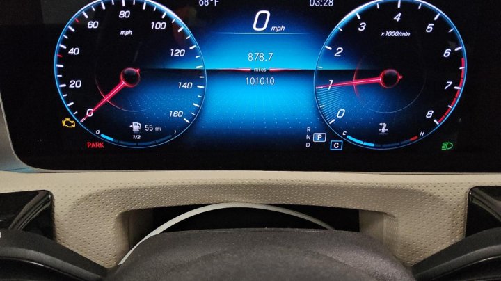 Mercedes-Benz A  2020