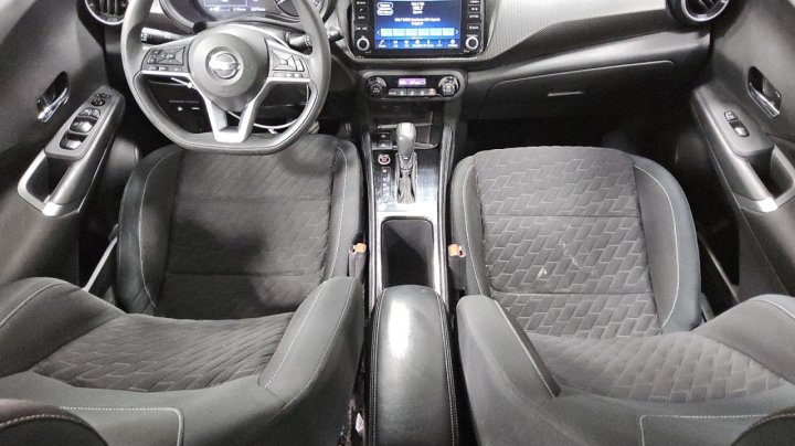 Nissan Kicks  2021