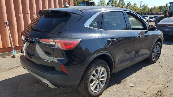 Ford Escape  2021