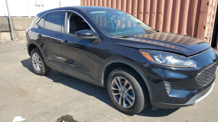 Ford Escape  2021