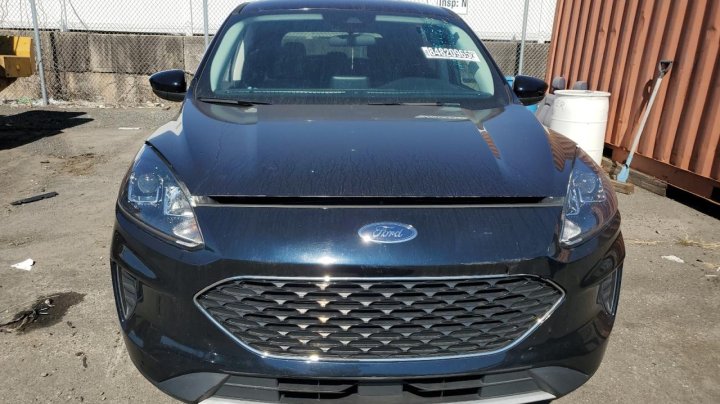 Ford Escape  2021