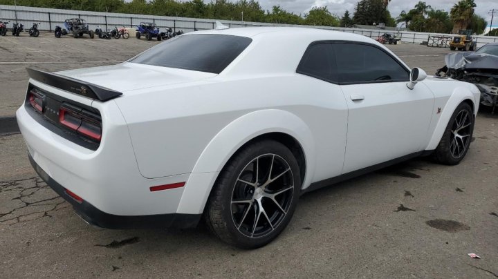 Dodge Challenger  2022