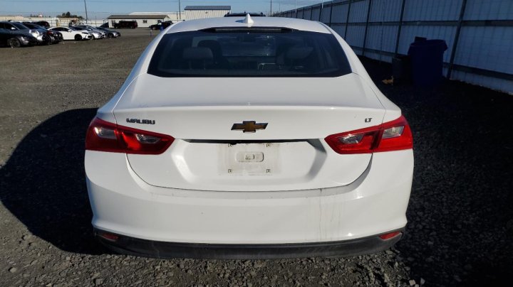 Chevrolet Malibu  2023