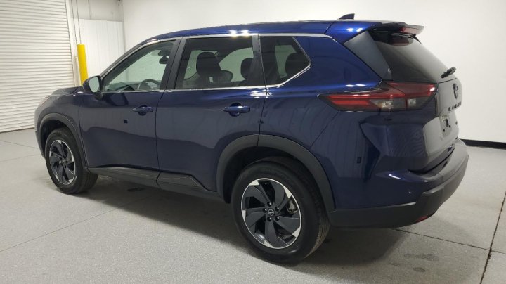 Nissan ROGUE  2025