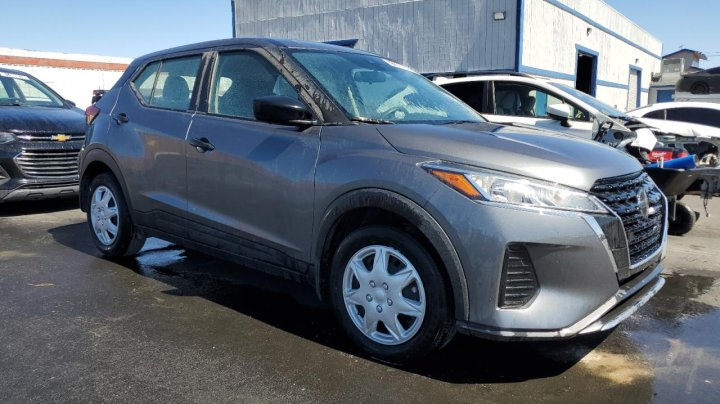 Nissan Kicks  2021