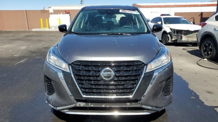 Nissan Kicks  2021