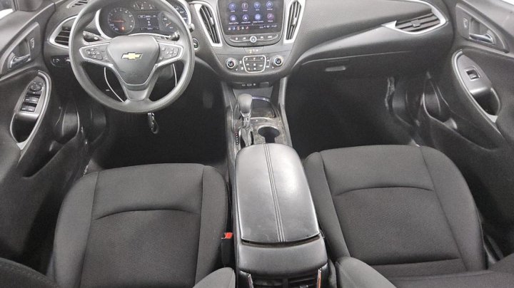 Chevrolet Malibu  2023