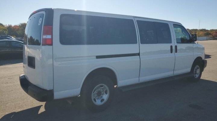 Chevrolet EXPRESS G3500  2023