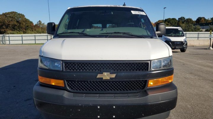 Chevrolet EXPRESS G3500  2023