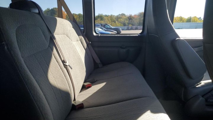 Chevrolet EXPRESS G3500  2023