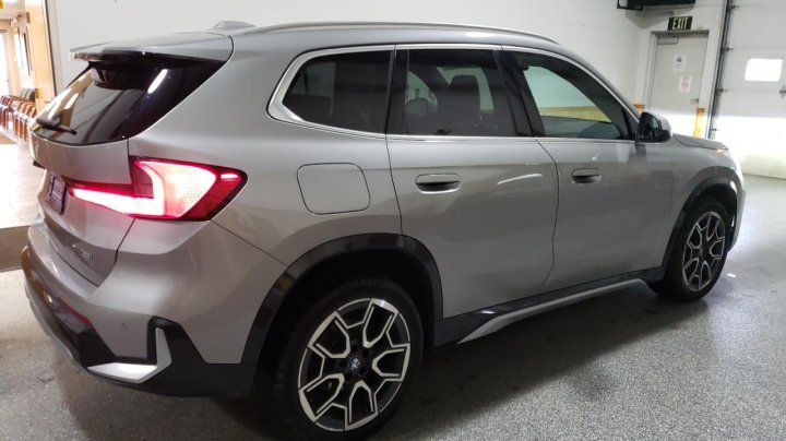 BMW X1  2023