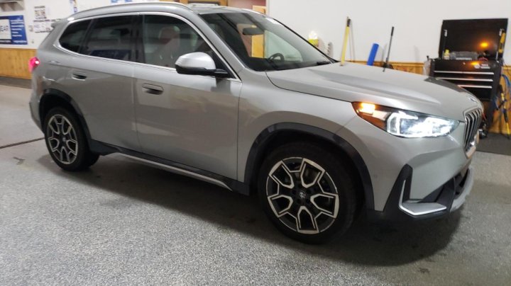 BMW X1  2023